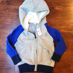 Baby GAP NWT Boys Size 4 zip up sweater. Gray & blue.